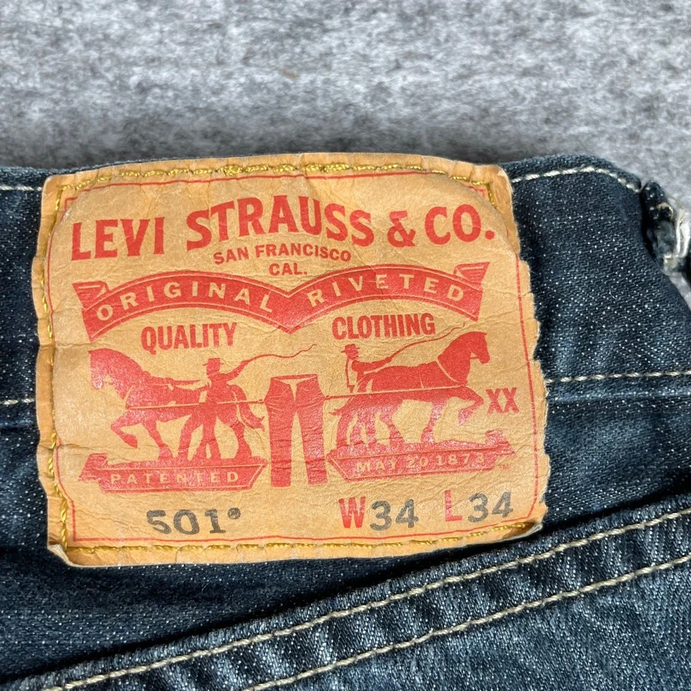 VTG Levis Jeans Men 34x34 (Fits 32x32) Dark Wash 501 Original Straight Leg Denim